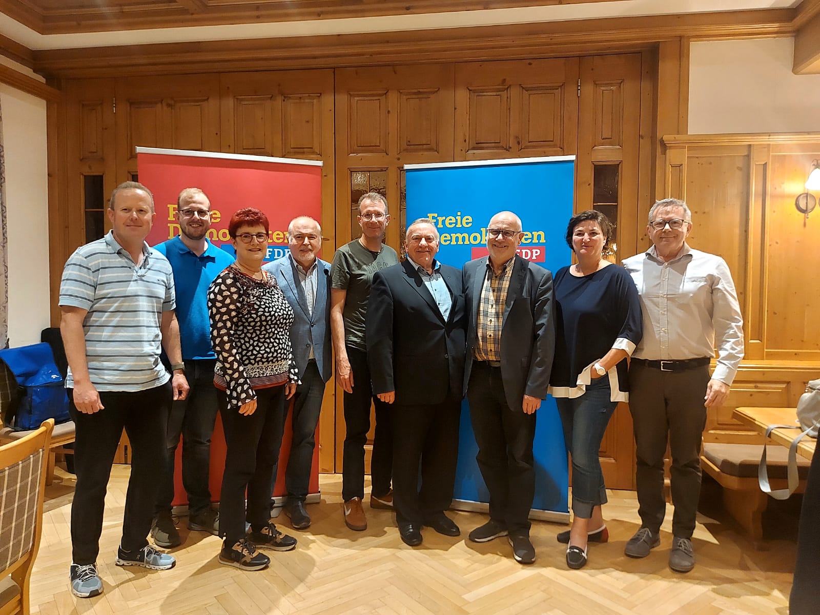 v.Links. Jörg Felgenhauer, Simon Endraß, Birgit Geier, Victor Muser, Thomas Quante, Peter Posch, Karlheinz Faller, Conny Böhm, Marcus Hennecke